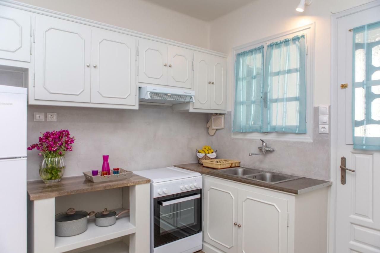 All Seasons Suite Naxos City Exterior foto